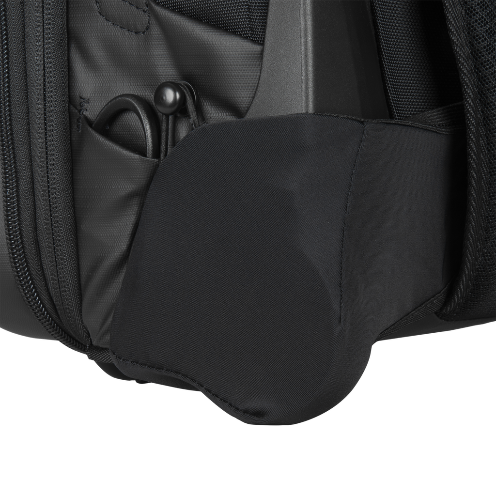 15.6” Mobile Tech Traveler Targus Backpack AP – (Black) Rolling EcoSmart®